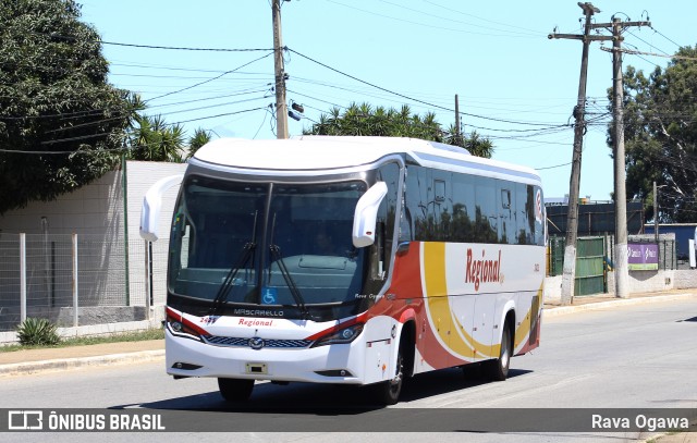 Viação Regional 2425 na cidade de Vitória da Conquista, Bahia, Brasil, por Rava Ogawa. Número da foto: #12888023.