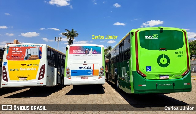 HP Transportes Coletivos 20.797 na cidade de Goiânia, Goiás, Brasil, por Carlos Júnior. Número da foto: #12887812.