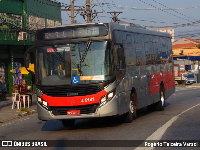 Allibus Transportes 4 5141 na cidade de São Paulo, São Paulo, Brasil, por Rogério Teixeira Varadi. Número da foto: #12889719.