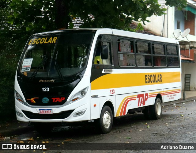 TAP Turismo e Fretamento 123 na cidade de Paty do Alferes, Rio de Janeiro, Brasil, por Adriano Duarte. Número da foto: #12890367.