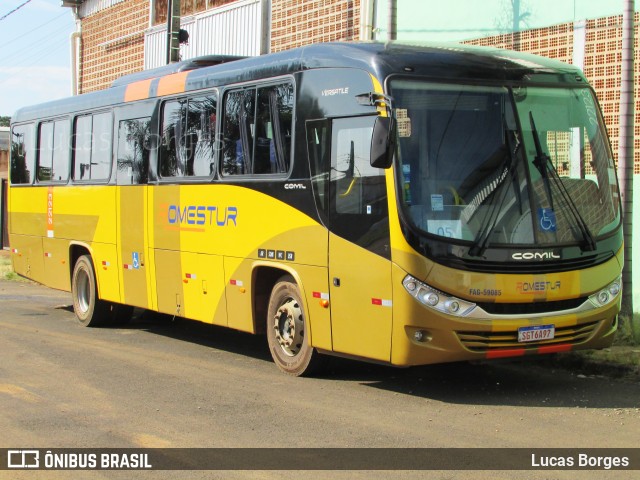 Romestur 22123 na cidade de Araxá, Minas Gerais, Brasil, por Lucas Borges . Número da foto: #12888921.