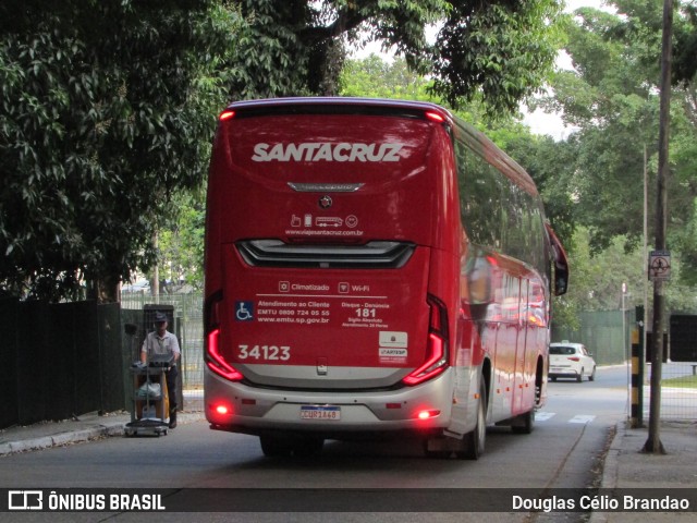 Viação Santa Cruz 34123 na cidade de São Paulo, São Paulo, Brasil, por Douglas Célio Brandao. Número da foto: #12890251.