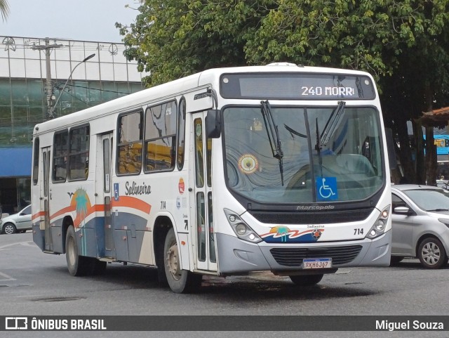 Auto Viação Salineira 714 na cidade de Araruama, Rio de Janeiro, Brasil, por Miguel Souza. Número da foto: #12888538.