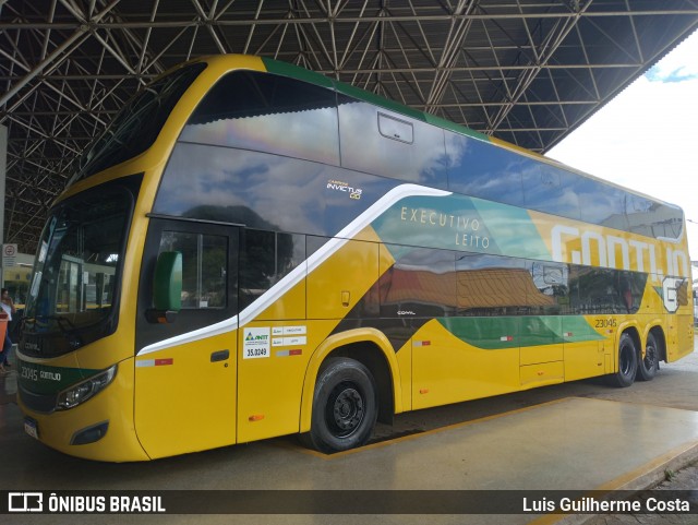 Empresa Gontijo de Transportes 23045 na cidade de Patos de Minas, Minas Gerais, Brasil, por Luis Guilherme Costa. Número da foto: #12889140.