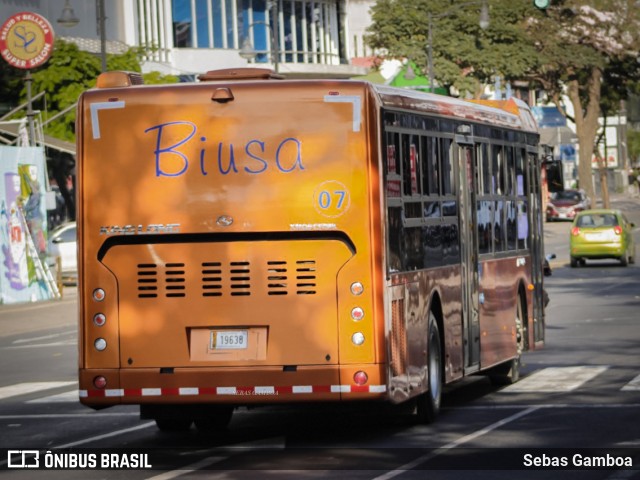 BIUSA 07 na cidade de Merced, San José, San José, Costa Rica, por Sebas Gamboa. Número da foto: #12888591.