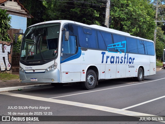 Transflor - Transporte Anflor 300 na cidade de Porto Alegre, Rio Grande do Sul, Brasil, por JULIO SILVA. Número da foto: #12889806.