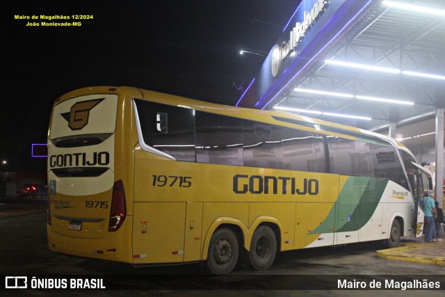 Empresa Gontijo de Transportes 19715 na cidade de João Monlevade, Minas Gerais, Brasil, por Mairo de Magalhães. Número da foto: #12891665.