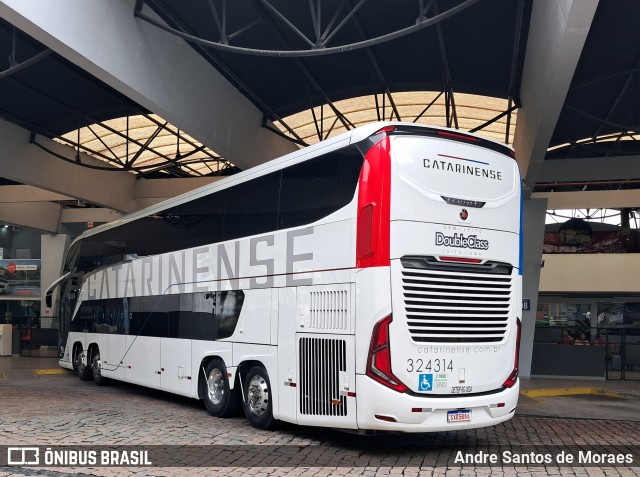 Auto Viação Catarinense 324314 na cidade de Joinville, Santa Catarina, Brasil, por Andre Santos de Moraes. Número da foto: #12891586.