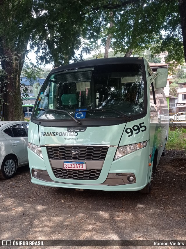 Transponteio Transportes e Serviços 995 na cidade de Sabará, Minas Gerais, Brasil, por Ramon Vieites. Número da foto: #12891796.