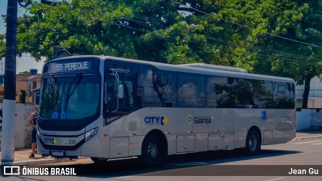 City Transporte Urbano Intermodal - Guarujá 235 na cidade de Guarujá, São Paulo, Brasil, por Jean Gu. Número da foto: #12892537.