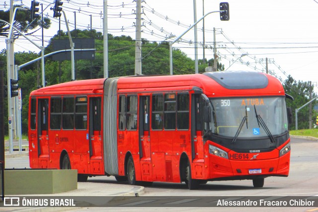 Auto Viação Redentor HE614 na cidade de Curitiba, Paraná, Brasil, por Alessandro Fracaro Chibior. Número da foto: #12891630.
