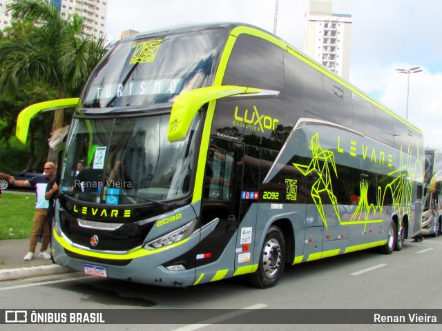 Levare Transportes 2092 na cidade de Barueri, São Paulo, Brasil, por Renan Vieira. Número da foto: #12892297.