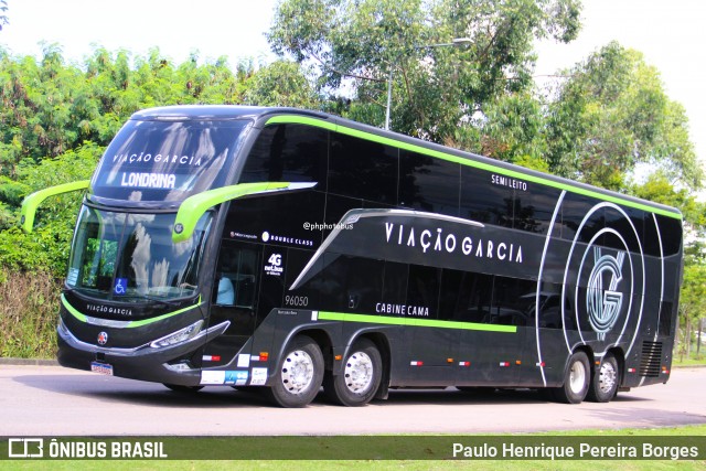 Viação Garcia 96050 na cidade de Curitiba, Paraná, Brasil, por Paulo Henrique Pereira Borges. Número da foto: #12893031.