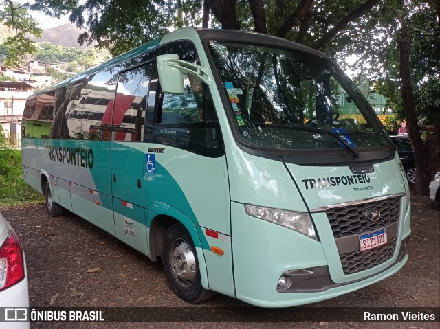 Transponteio Transportes e Serviços 995 na cidade de Sabará, Minas Gerais, Brasil, por Ramon Vieites. Número da foto: #12891803.