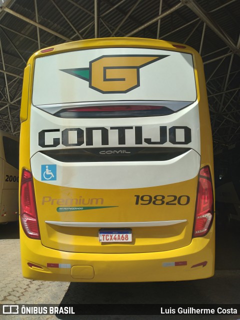 Empresa Gontijo de Transportes 19820 na cidade de Patos de Minas, Minas Gerais, Brasil, por Luis Guilherme Costa. Número da foto: #12891637.