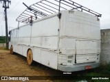 Ônibus Particulares 1693 na cidade de Lajes, Rio Grande do Norte, Brasil, por Junior Mendes. Número da foto: #:id.