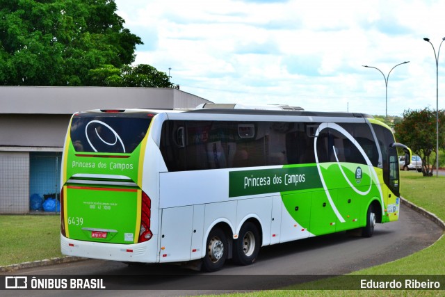 Expresso Princesa dos Campos 6439 na cidade de Foz do Iguaçu, Paraná, Brasil, por Eduardo Ribeiro. Número da foto: #12894124.