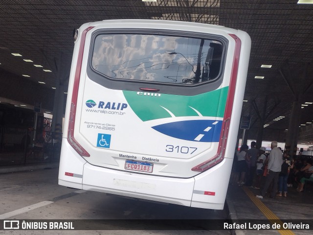 Ralip Transportes Rodoviários 3107 na cidade de Barueri, São Paulo, Brasil, por Rafael Lopes de Oliveira. Número da foto: #12893882.