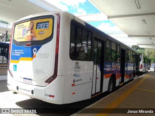 Transcorp 7599 na cidade de Ribeirão Preto, São Paulo, Brasil, por Jonas Miranda. Número da foto: #12894880.