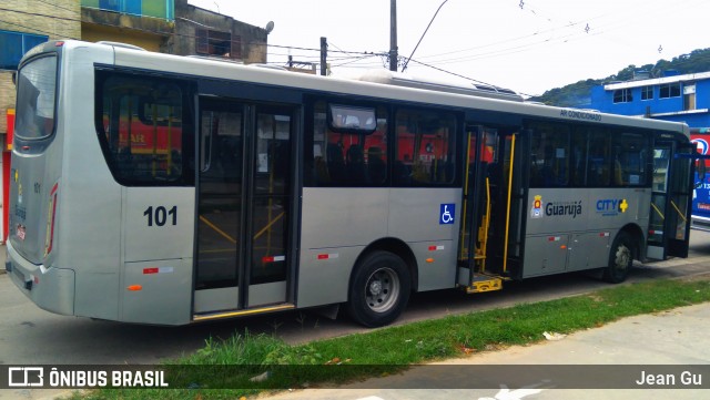 City Transporte Urbano Intermodal - Guarujá 101 na cidade de Guarujá, São Paulo, Brasil, por Jean Gu. Número da foto: #12894532.