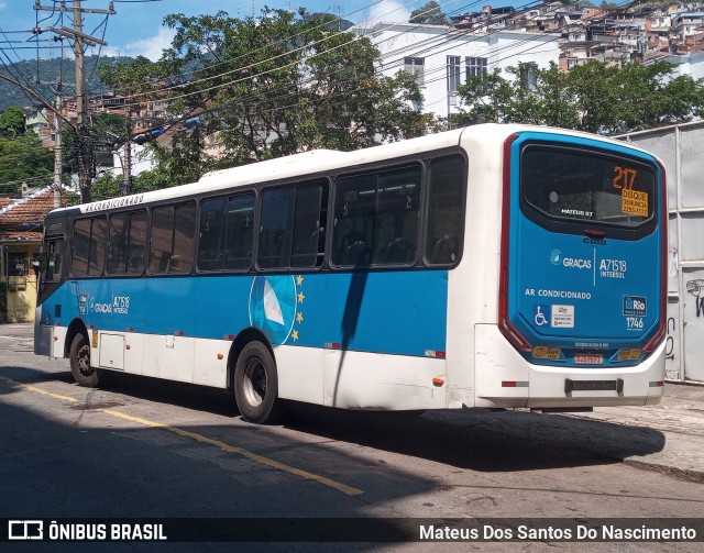 Viação Nossa Senhora das Graças A71518 na cidade de Rio de Janeiro, Rio de Janeiro, Brasil, por Mateus Dos Santos Do Nascimento. Número da foto: #12895416.