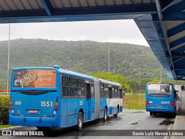 Canasvieiras Transportes 1551 na cidade de Florianópolis, Santa Catarina, Brasil, por Savio Luiz Neves Lisboa. Número da foto: #12893921.