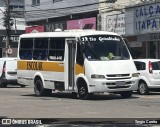 Escolares MQK4H92 na cidade de Vila Velha, Espírito Santo, Brasil, por Sergio Corrêa. Número da foto: #12895417.