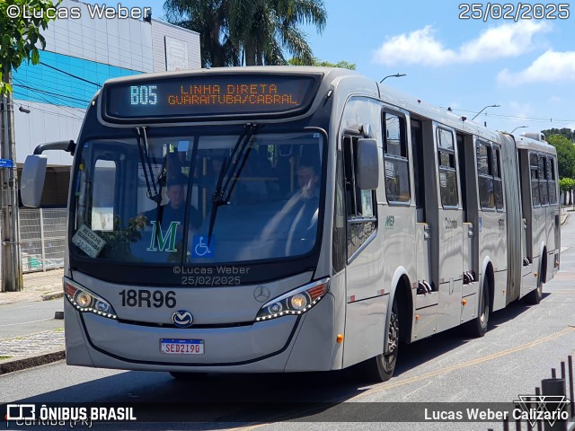Viação Santo Ângelo 18R96 na cidade de Curitiba, Paraná, Brasil, por Lucas Weber Calizario. Número da foto: #12851482.