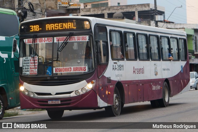 Transportadora Arsenal AA-31811 na cidade de Belém, Pará, Brasil, por Matheus Rodrigues. Número da foto: #12853345.