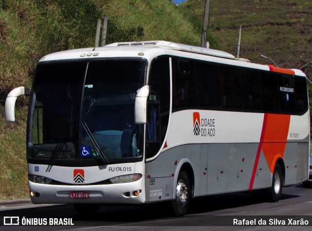 Viação Cidade do Aço RJ 174.015 na cidade de Piraí, Rio de Janeiro, Brasil, por Rafael da Silva Xarão. Número da foto: #12897575.