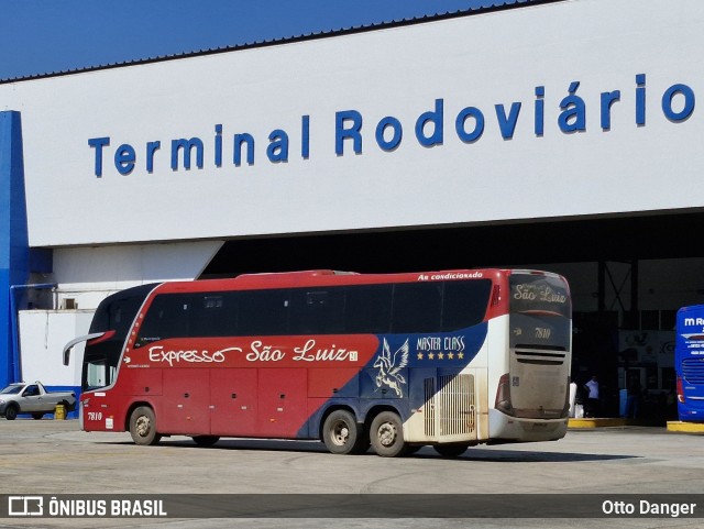 Expresso São Luiz 7810 na cidade de Goiânia, Goiás, Brasil, por Otto Danger. Número da foto: #12897451.