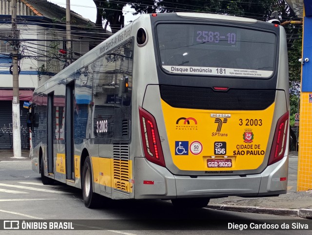Viação Metrópole Paulista - Zona Leste 3 2003 na cidade de São Paulo, São Paulo, Brasil, por Diego Cardoso da Silva. Número da foto: #12896314.