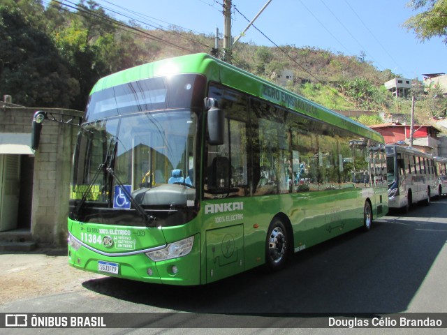 Coletivos São Lucas 11384 na cidade de Belo Horizonte, Minas Gerais, Brasil, por Douglas Célio Brandao. Número da foto: #12897742.
