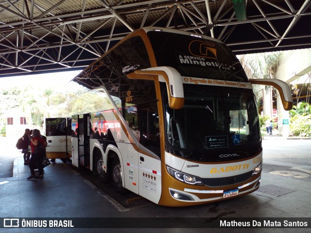 Auto Viação Gadotti 8200 na cidade de São Paulo, São Paulo, Brasil, por Matheus Da Mata Santos. Número da foto: #12897490.