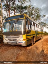 Ônibus Particulares 6584 na cidade de Dores de Campos, Minas Gerais, Brasil, por Lucas Franco. Número da foto: #:id.