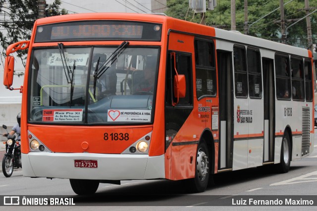 TRANSPPASS - Transporte de Passageiros 8 1838 na cidade de São Paulo, São Paulo, Brasil, por Luiz Fernando Maximo. Número da foto: #12899340.