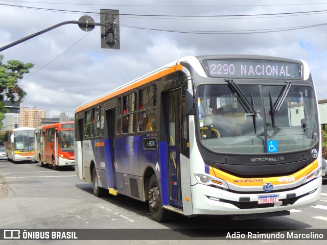 Viação Belo Monte Transportes Coletivos 97526 na cidade de Belo Horizonte, Minas Gerais, Brasil, por Adão Raimundo Marcelino. Número da foto: #12900282.