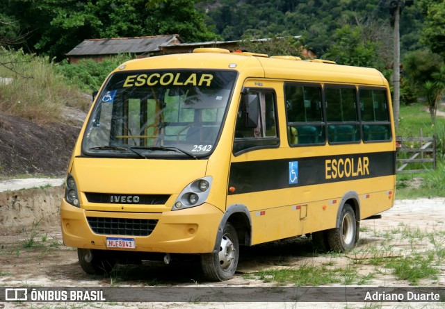 Viação Cedro 2542 na cidade de Areal, Rio de Janeiro, Brasil, por Adriano Duarte. Número da foto: #12899323.