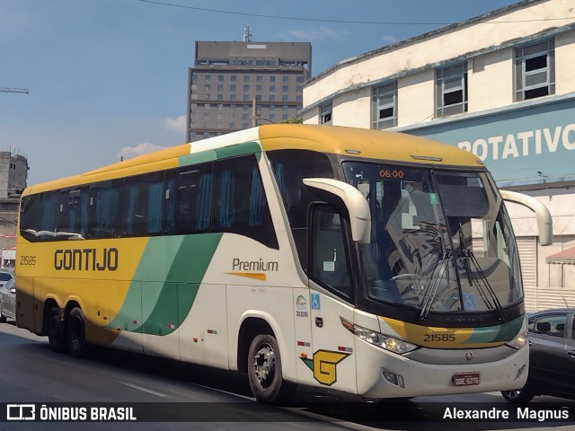 Empresa Gontijo de Transportes 21585 na cidade de Rio de Janeiro, Rio de Janeiro, Brasil, por Alexandre  Magnus. Número da foto: #12899699.