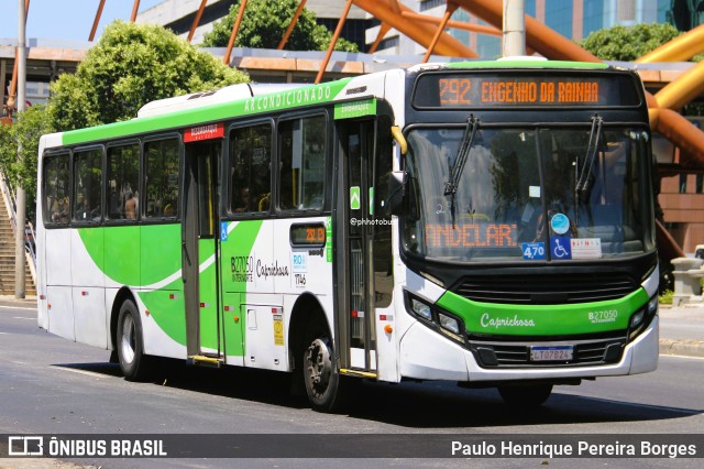Caprichosa Auto Ônibus B27050 na cidade de Rio de Janeiro, Rio de Janeiro, Brasil, por Paulo Henrique Pereira Borges. Número da foto: #12899556.