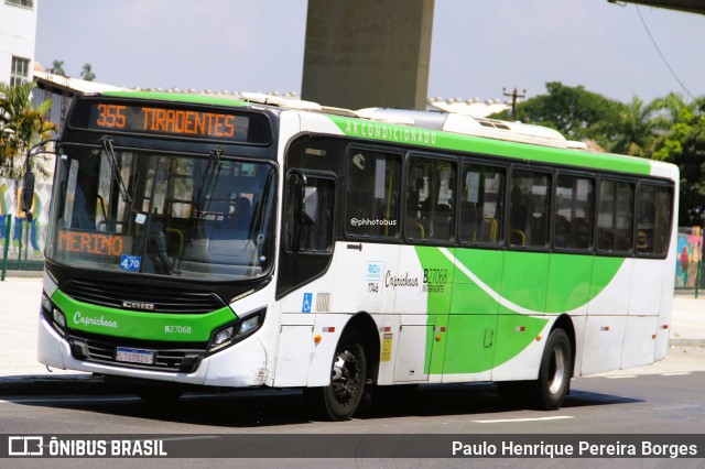 Caprichosa Auto Ônibus B27068 na cidade de Rio de Janeiro, Rio de Janeiro, Brasil, por Paulo Henrique Pereira Borges. Número da foto: #12899562.