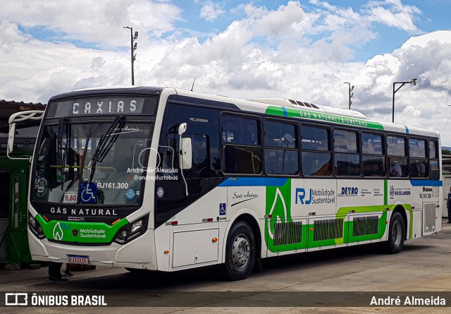 Transportes Santo Antônio RJ 161.300 na cidade de Rio de Janeiro, Rio de Janeiro, Brasil, por André Almeida. Número da foto: #12900558.