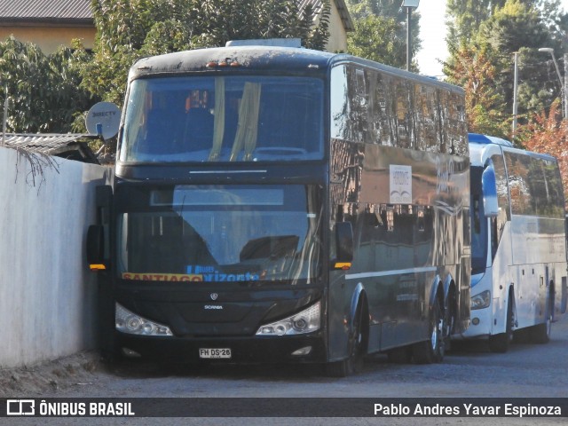 Buses Horizonte FHDS26 na cidade de Santa Cruz, Colchagua, Libertador General Bernardo O'Higgins, Chile, por Pablo Andres Yavar Espinoza. Número da foto: #12902165.
