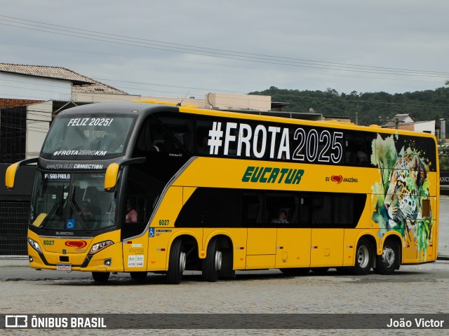 Eucatur - Empresa União Cascavel de Transportes e Turismo 6027 na cidade de Balneário Camboriú, Santa Catarina, Brasil, por João Victor. Número da foto: #12902027.