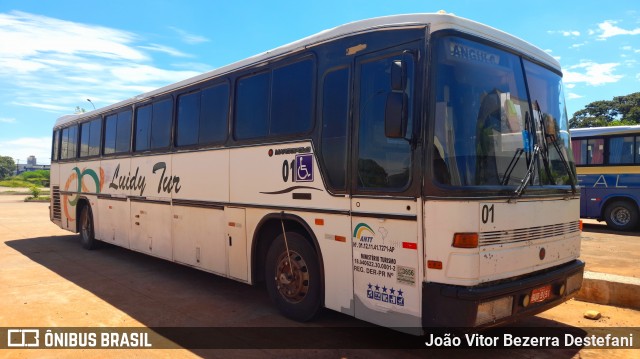 Luidy Tur 01 na cidade de Maringá, Paraná, Brasil, por João Vitor Bezerra Destefani. Número da foto: #12900482.