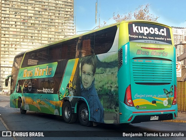 Bus Norte KHSX12 na cidade de Estación Central, Santiago, Metropolitana de Santiago, Chile, por Benjamín Tomás Lazo Acuña. Número da foto: #12902276.