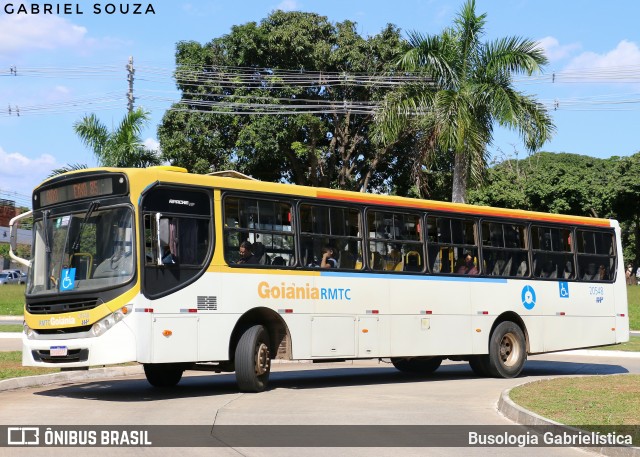 HP Transportes Coletivos 20548 na cidade de Goiânia, Goiás, Brasil, por Busologia Gabrielística. Número da foto: #12901661.