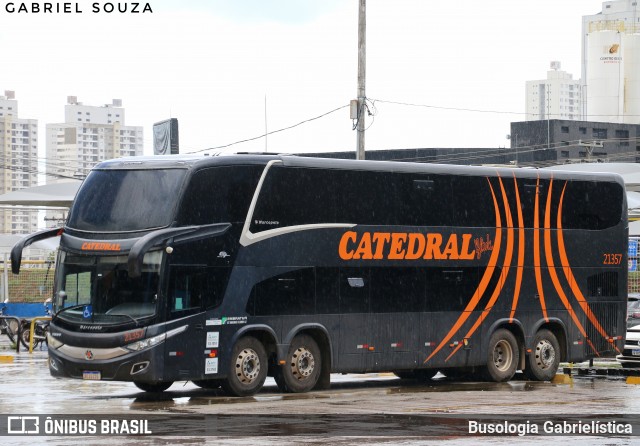 Catedral Turismo 21357 na cidade de Goiânia, Goiás, Brasil, por Busologia Gabrielística. Número da foto: #12901787.