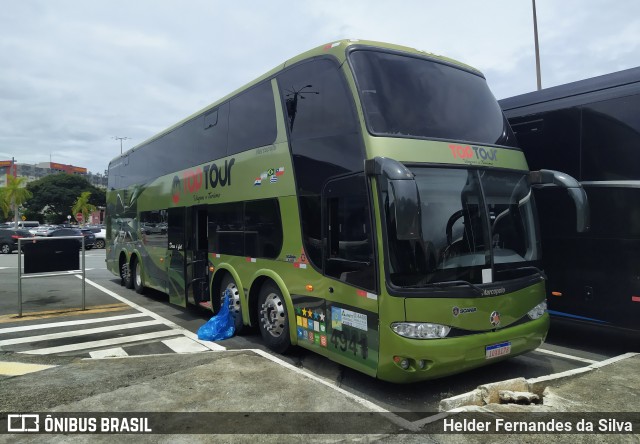 Top Tour Viagem e Turismo 4941 na cidade de Aparecida, São Paulo, Brasil, por Helder Fernandes da Silva. Número da foto: #12902648.