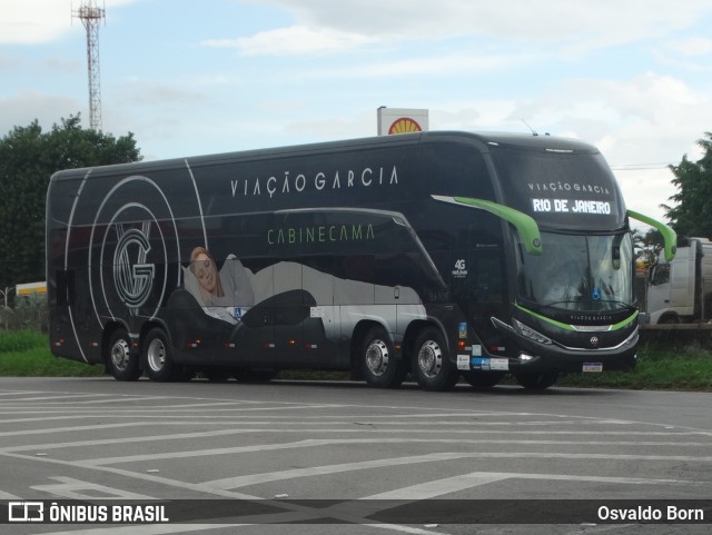 Viação Garcia 86109 na cidade de Resende, Rio de Janeiro, Brasil, por Osvaldo Born. Número da foto: #12903875.